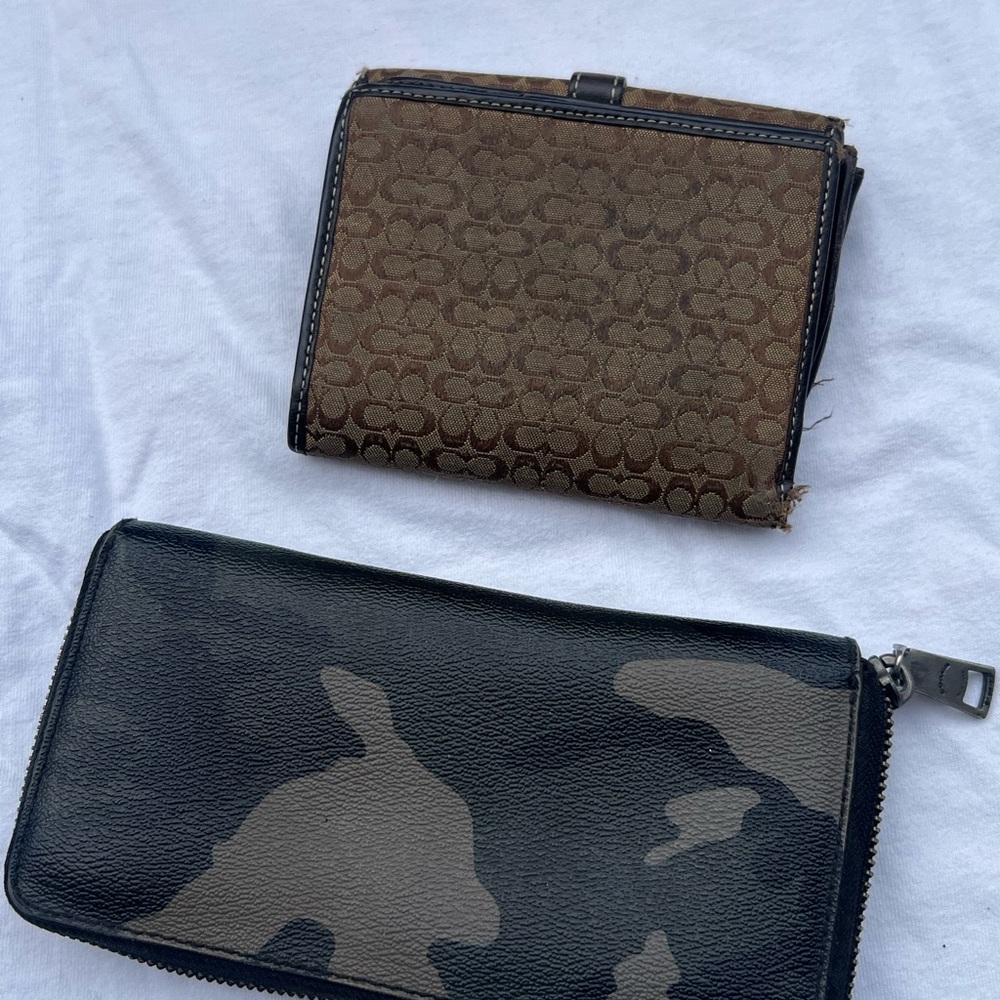 Coach Brown Signature Wallet + Black Camo Zip Wallet Set - Picture 2 of 11